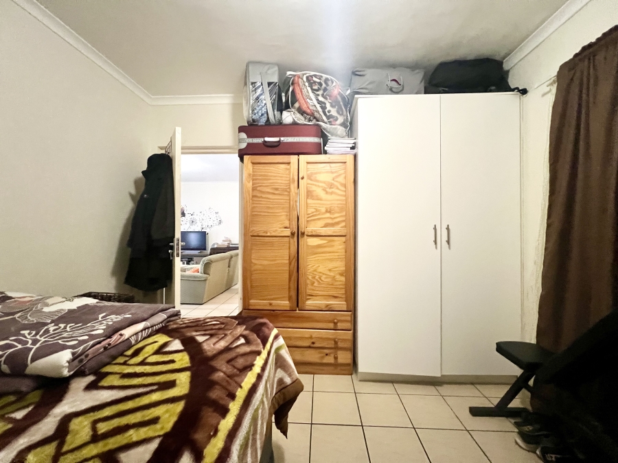 2 Bedroom Property for Sale in Parklands East Western Cape